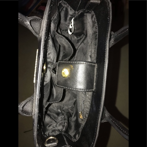 Purse/Handbag - Picture 3 of 8